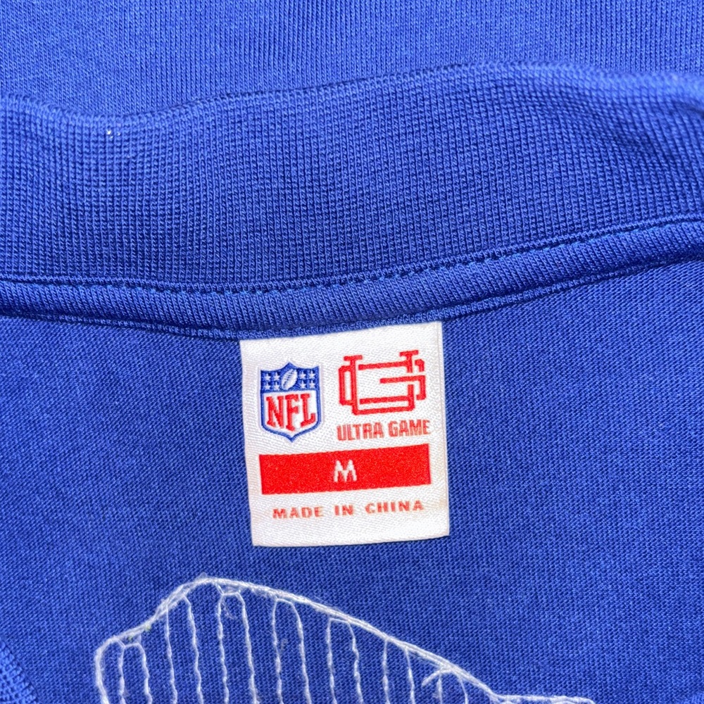 NFL Blue buffalo Bills sequin Graphic T-Shirt women’s size medium - Picture 9 of 9